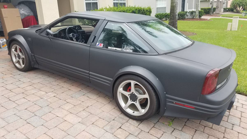 Illustration for article titled For $5,500, Could This Wide-Body 1996 Olds Cutlass Project Make The Cut?